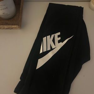 nike leggings